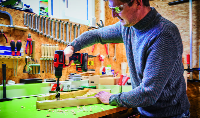 Taladro Atornillador Inalambrico Sin Carbones Tp-Cd 18/40 Li Bl Solo Taladro Atornillador Inalambrico Sin Carbones Tp-Cd 18/40 Li Bl Solo